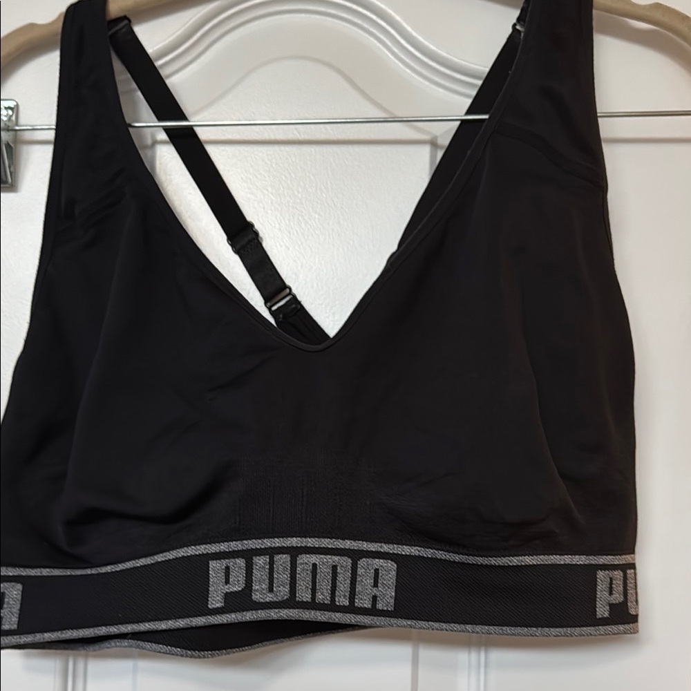 PUMA Women's Black Sports Bra